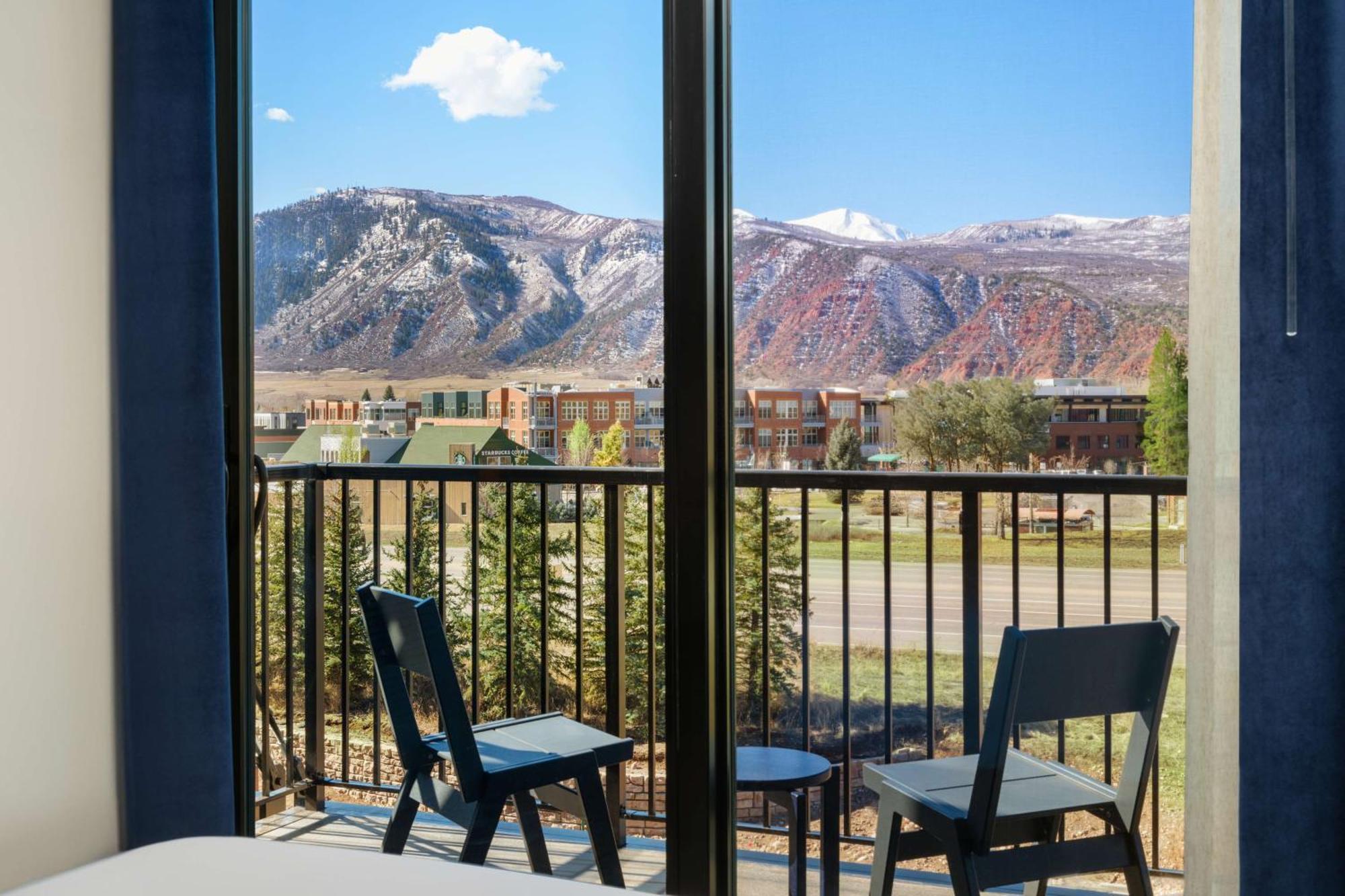 The Hoffmann Hotel Basalt Aspen Tapestry Collection Hilton 외부 사진