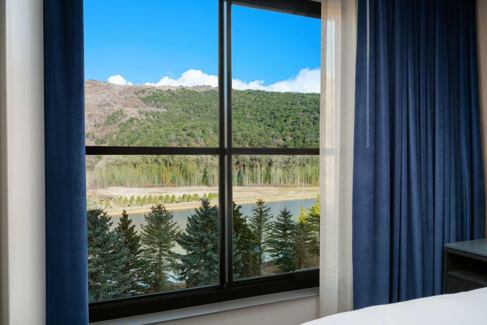 The Hoffmann Hotel Basalt Aspen Tapestry Collection Hilton 외부 사진